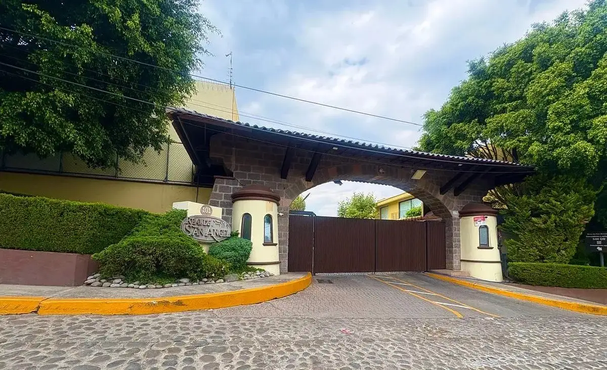 EXCELENTE RESIDENCIA EN VENTA en Lomas de Chapultepec — Propiedad de lujo | Monarca Brokers